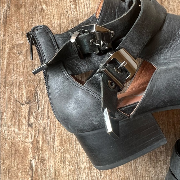 Jeffrey Campbell Everly ankle boot - Picture 4 of 9